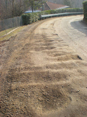 casciago morosolo lavori manto stradale cartelli chiusura strada