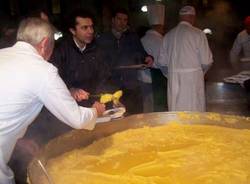 gioeubia 2010 piazza san giovanni polenta e bruscitti