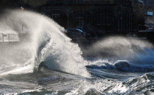 lago maggiore tempesta 2 gennaio 2010