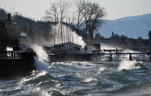 lago maggiore tempesta 2 gennaio 2010