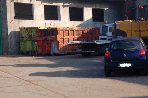 sequestro ditta smaltimento rifiuti fagnano olona accarino 