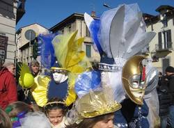 carnevale varese sfilata carri 2010 