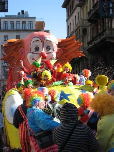 carnevale varese sfilata carri 2010 