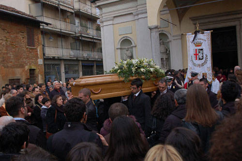 funerale ermanno venco samarate san macario 