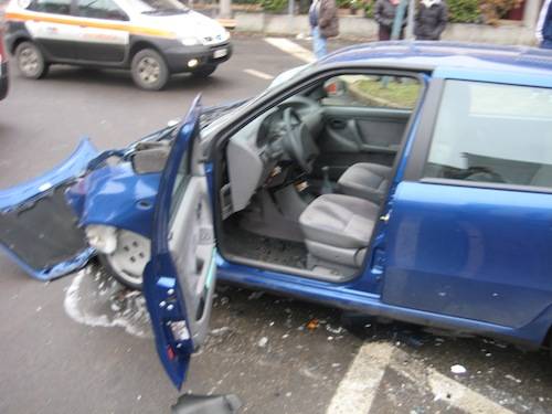incidente azzate