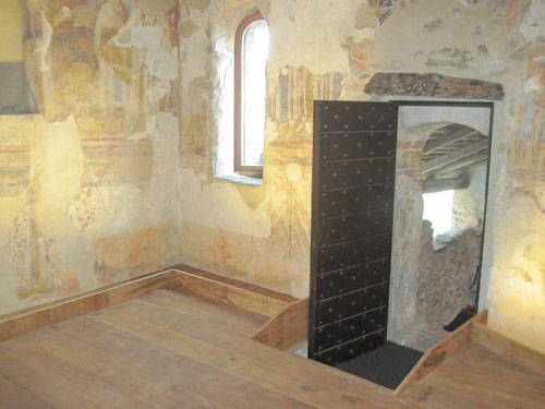 Monastero di Torba affreschi