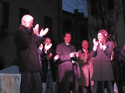 formigoni e cattaneo in piazza montegrappa