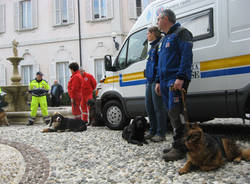 sala operativa protezione civile 12