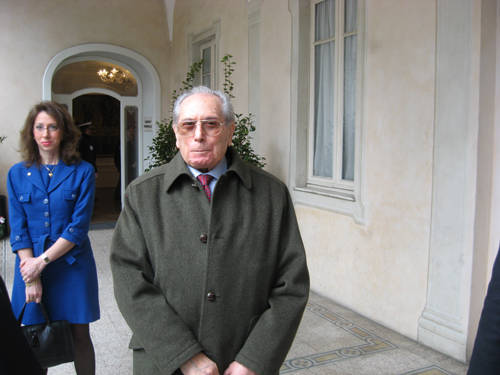 sala operativa protezione civile 13