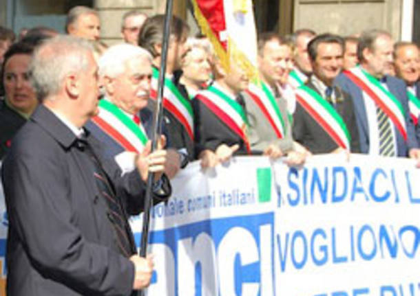 anci manifestazione milano apertura