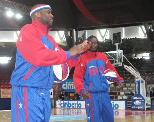 harlem globetrotters palawhirlpool aprile 2010