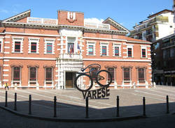piazza tribunale varese