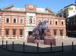 piazza tribunale varese