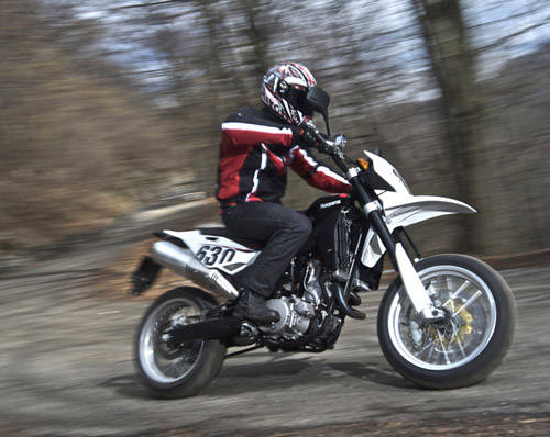 presentazione moto husqvarna 2010 valcuvia