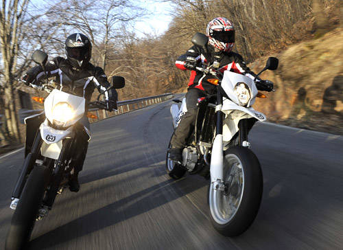 presentazione moto husqvarna valcuvia 2010