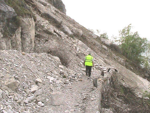 roccia castelveccana galleria