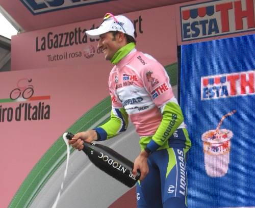 giro d'italia 2010 tappa aprica ivan basso