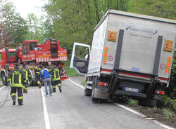 incidente camion luveditt gemonio maggio 2010