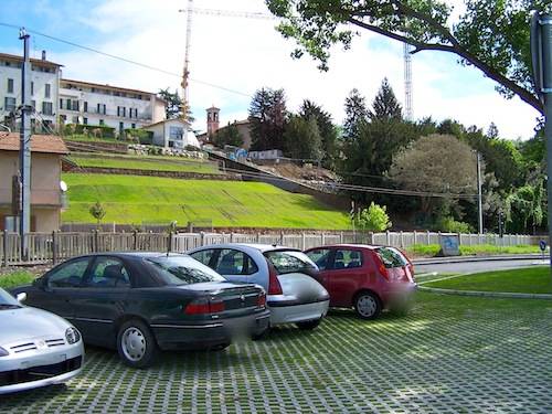 parcheggio viale europa via berni