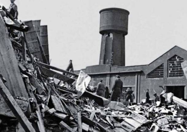 Varese - Aprile 1944: i bombardamenti colpiscono l’Aermacchi e Masnago di Varese - Varese Laghi - Varese News