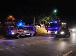 auto prende fuoco a Sesto Calende