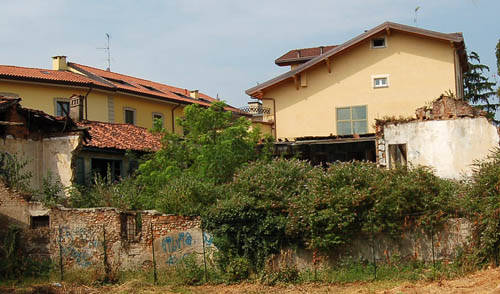 crollo busto arsizio via matteotti 