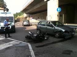 incidente gazzada schianno auto moto polizia locale