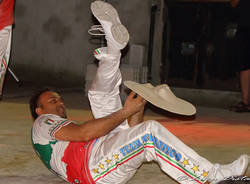 pizza acrobatica gemonio luglio 2010 foto luca distaso