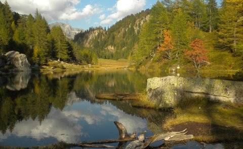 Lago delle streghe all' Alpe Devero