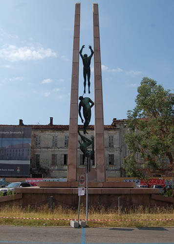 piazza vittorio emanuele lavori monumento ai caduti busto arsizio