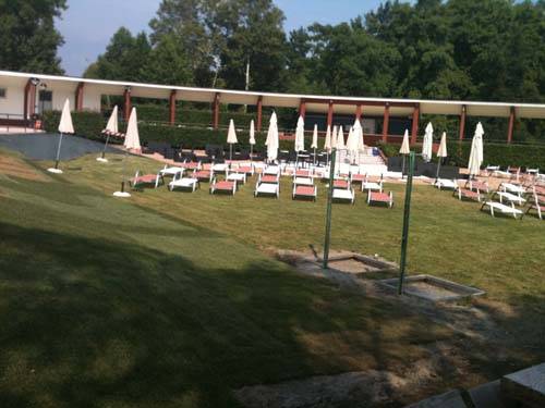 schiranna piscina agosto 2