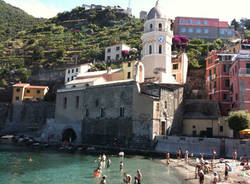 vespa galleria liguria toscana maro giovannelli