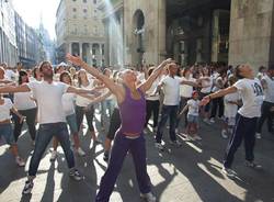 flash mob laura pausini