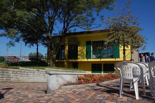 inaugurazione asilo lonate ceppino la luna fatata roberto maroni massimo colombo