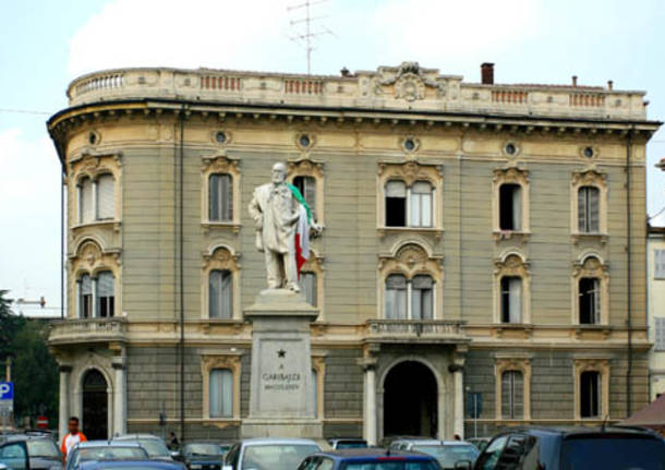 piazza garibaldi gallarate