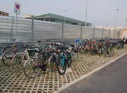 castellanza stazione fnm  biciclette