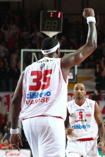 cimberio varese montepaschi siena ottobre 2010 ron slay