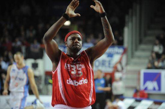 basket cimberio varese enel brindisi ron slay