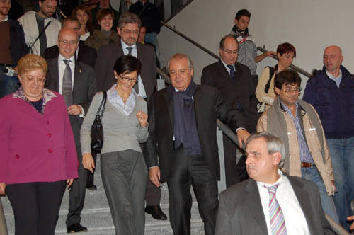 maria stella gelmini visita ipc falcone gallarate novembre 2010