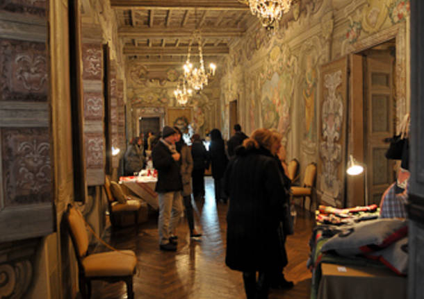 mercato natale villa bozzolo casalzuigno 2010