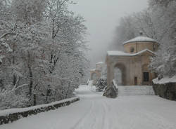 neve sacro monte dicembre 2010 foto Carlo Zanzi