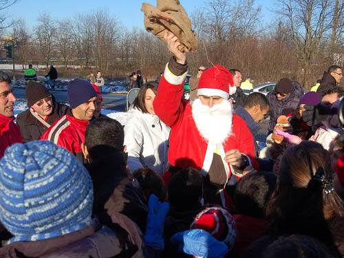 vigili del fuoco natale 2010 busto arsizio consegna regali