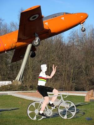 ciclisti padani rotonda buguggiate