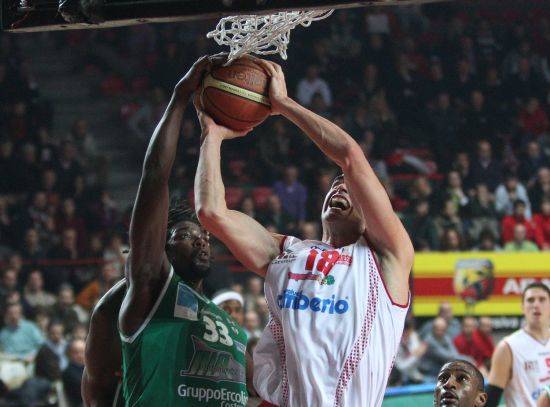 cimberio varese air avellino basket gennaio 2011 diego fajardo