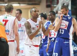 cimberio varese bennet cantu basket gennaio 2010 phil goss