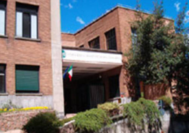 uninsubria apertura