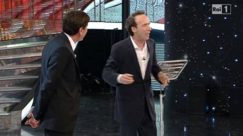 benigni sanremo 2011 terza serata