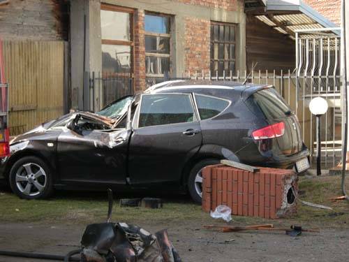 cocqui trevisago incendio febbraio 2011 villetta vigili del fuoco fumo