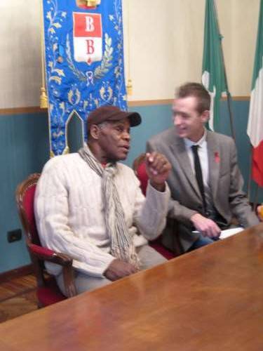 danny glover busto arsizio 2-2-2011