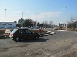 rotonda tradate via fiume